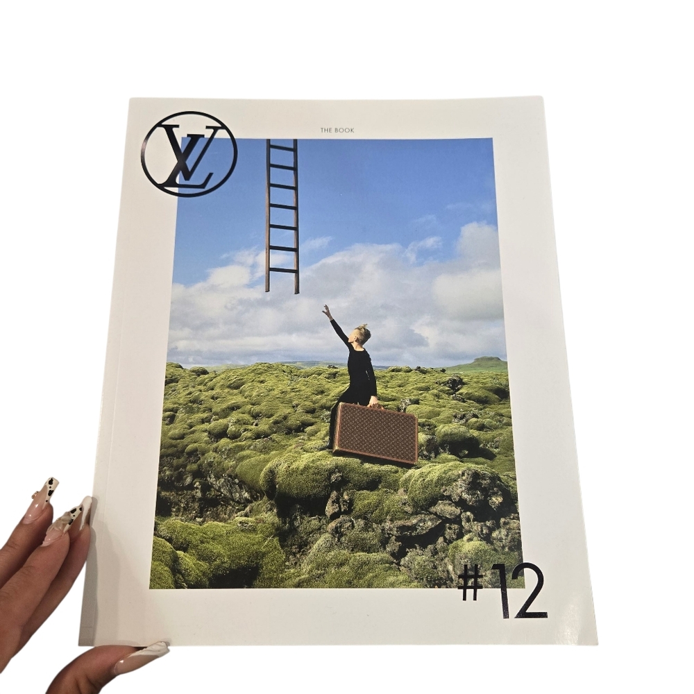 Louis Vuitton The Book #12, 104 pages, LV New‎ Coffee Table Book Magazine
